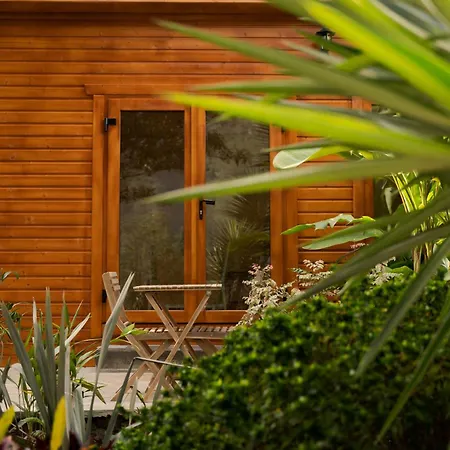 Chalet Garden São Vicente